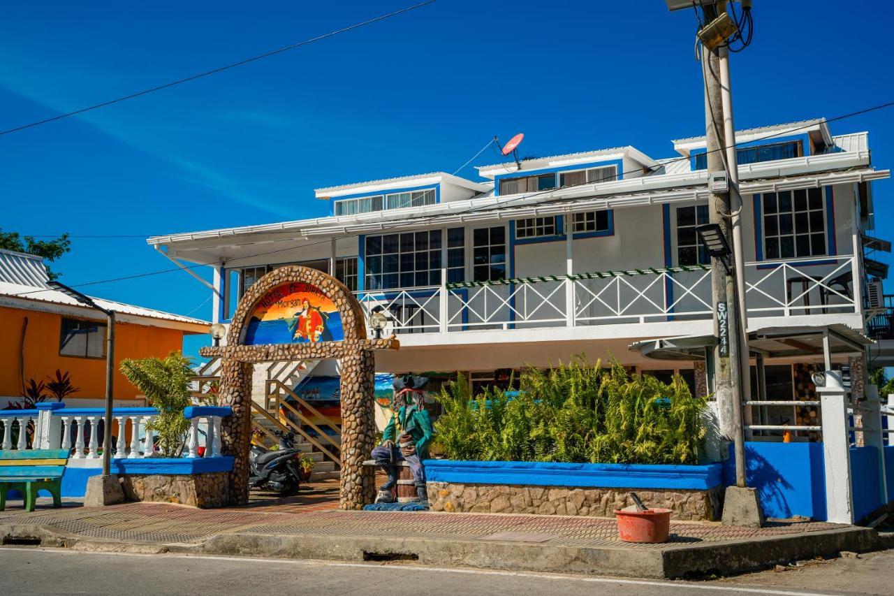 Hotel El Pirata Morgan Fresh Water Bay Exterior foto